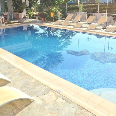 Katerina Seaside Studios Platanias  Exterior photo