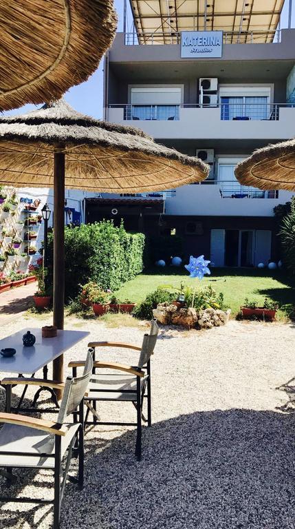 Katerina Seaside Studios Platanias  Exterior photo